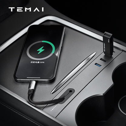 Center Console 4-port Adapter